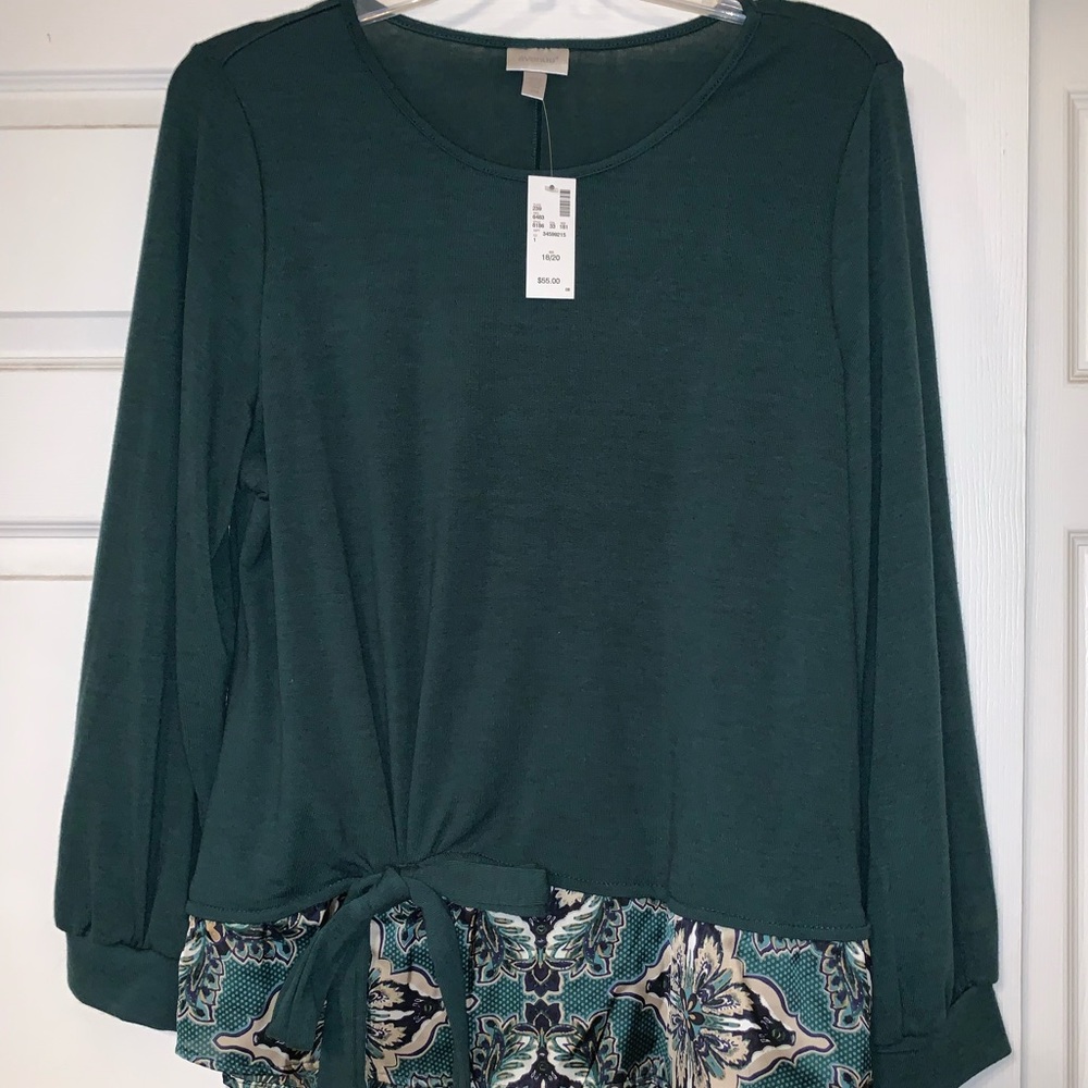 Avenue long sleeve green top